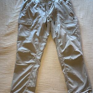 Columbia Women's Gray Cargo Capris